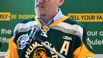 Green Shirt Day 2024 Mayor Blaine Hyggen in Humbolt Broncos jersey