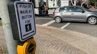 Botton for Crosswalk